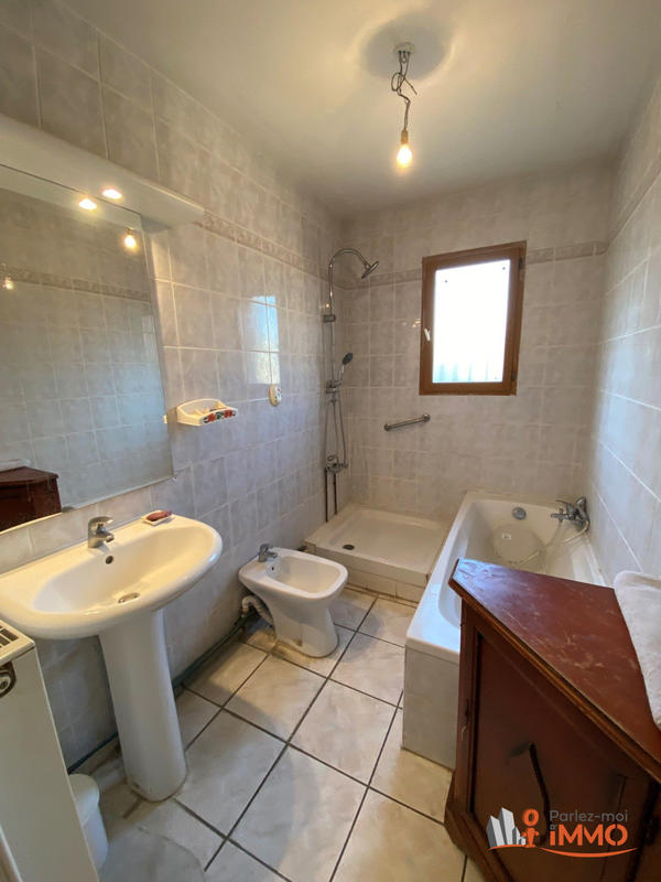 Villa - 99 m² - 4 pièces