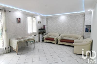 Maison - 102 m² - 4 pièces