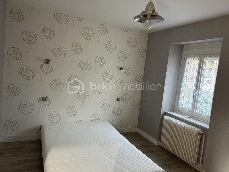 Maison en pierre - 100 m² - 5 pièces