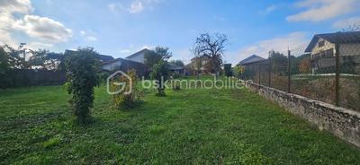 Maison - 235 m² - 5 pièces