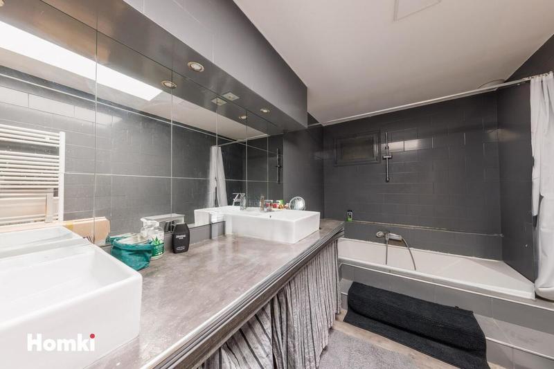 Maison de ville - 189 m² - 4 pièces