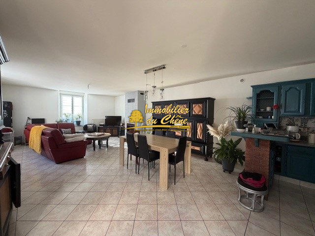 Maison - 165 m² - 6 pièces