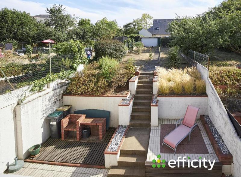 Maison - 90 m² - 5 pièces