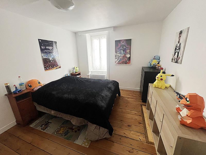 Maison - 190 m² - 9 pièces