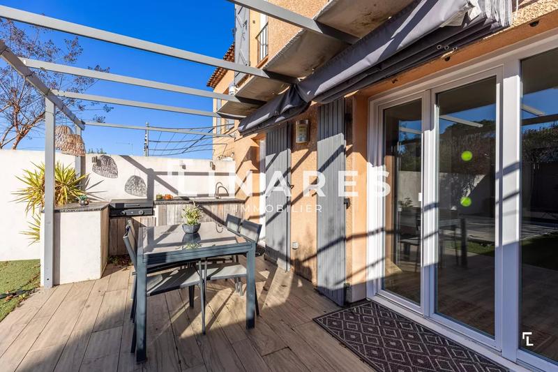 Maison - 92 m² - 4 pièces