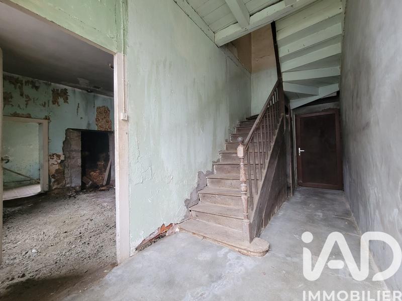 Maison - 99 m² - 5 pièces