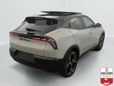 Alfa Romeo Junior 1.2 Ibrida 145 ch eDCT6 Speciale