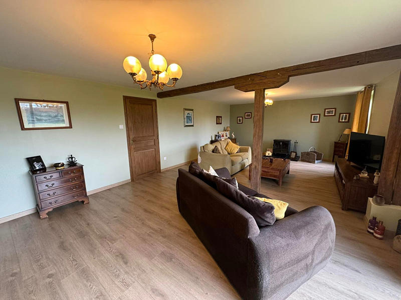 Maison - 175 m² - 5 pièces