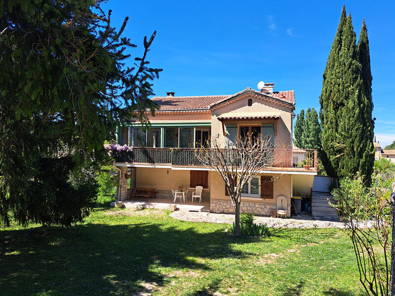 Maison - 125 m² - 6 pièces