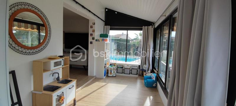 Demeure - 165 m² - 9 pièces