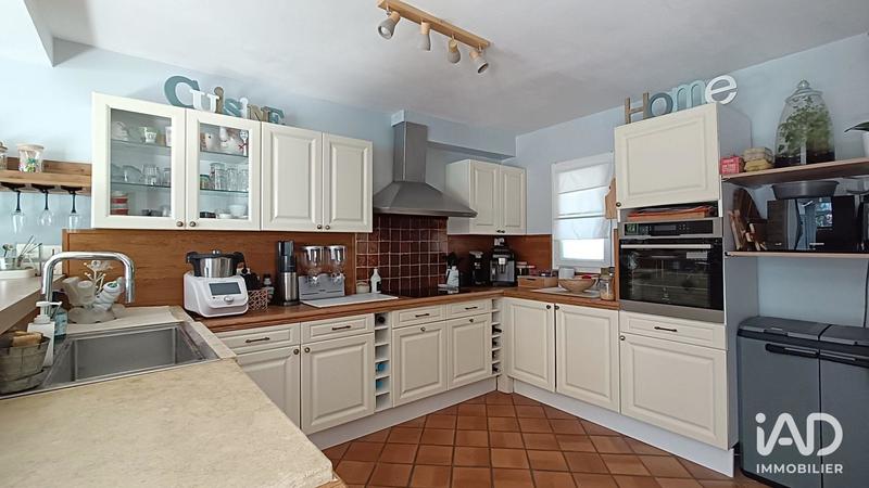 Maison - 193 m² - 6 pièces