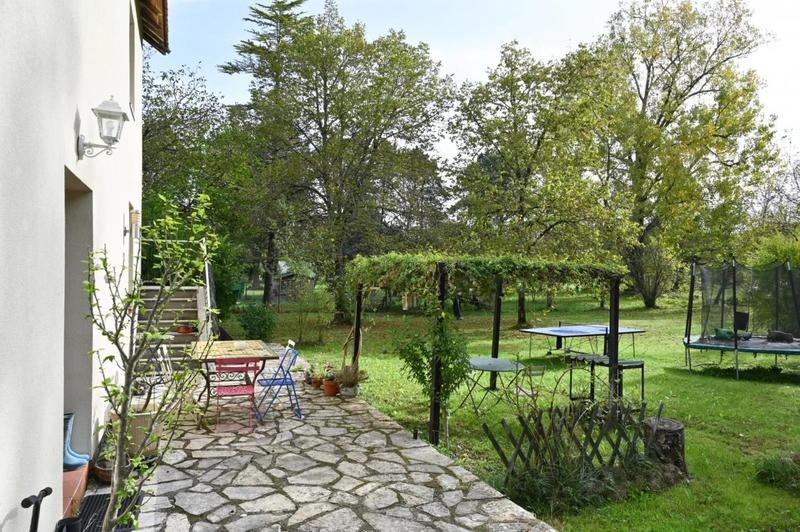 Maison - 143 m² - 7 pièces