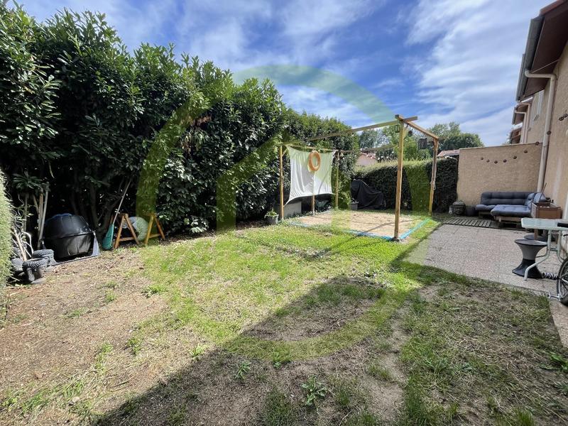 Maison - 94 m² - 6 pièces