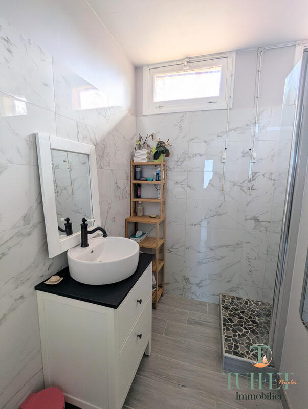 Maison - 97 m² - 4 pièces