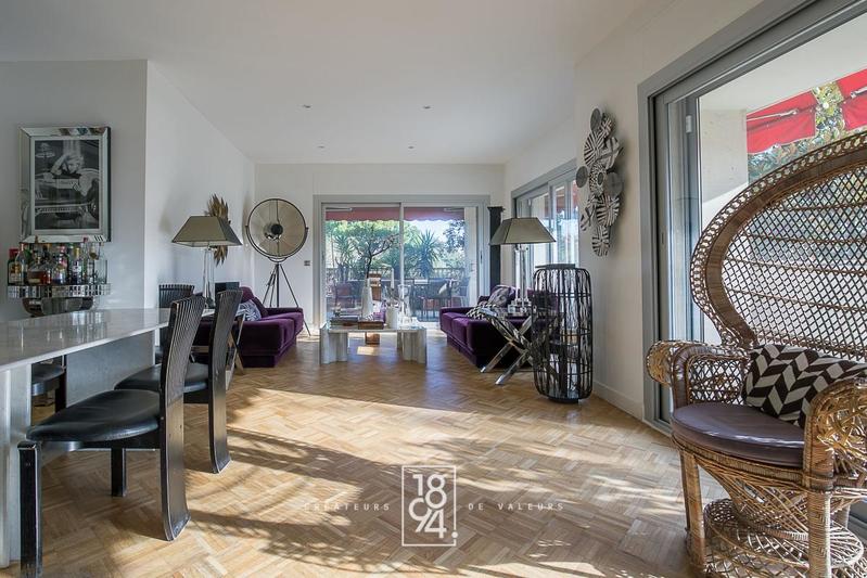 Appartement - 140 m² - 4 pièces