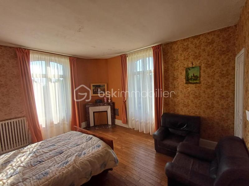 Maison bourgeoise - 233 m² - 8 pièces