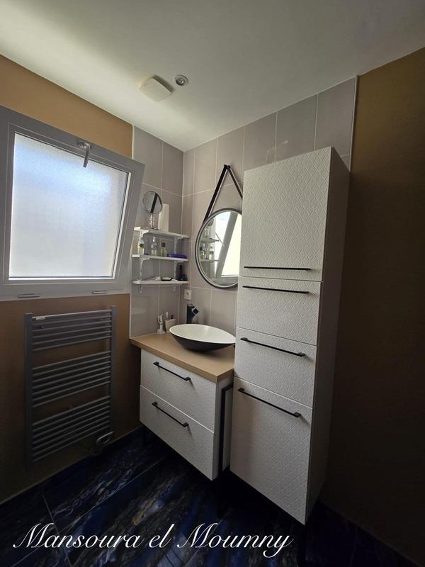 Maison - 209 m² - 8 pièces