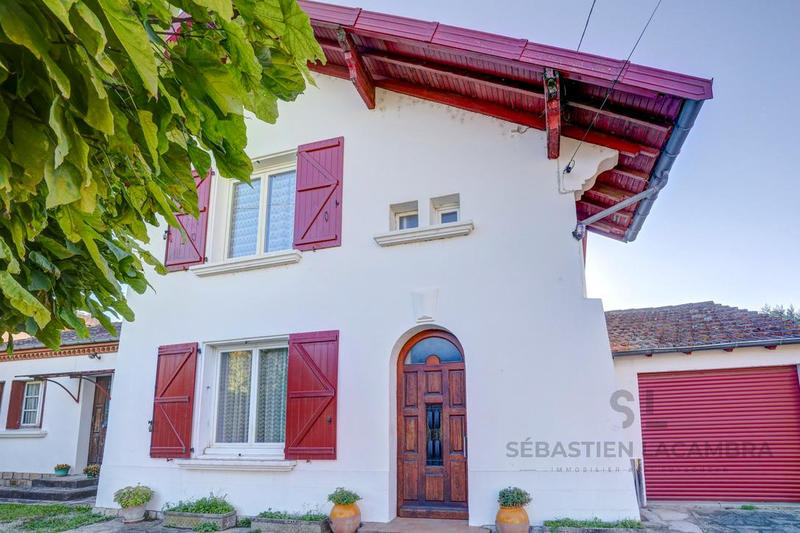 Maison - 154 m² - 7 pièces