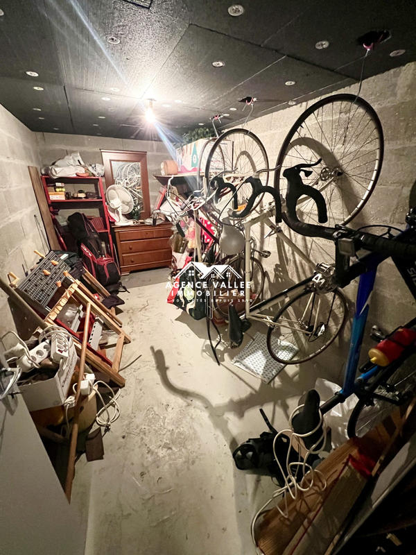 Maison traditionnelle - 160 m² - 6 pièces