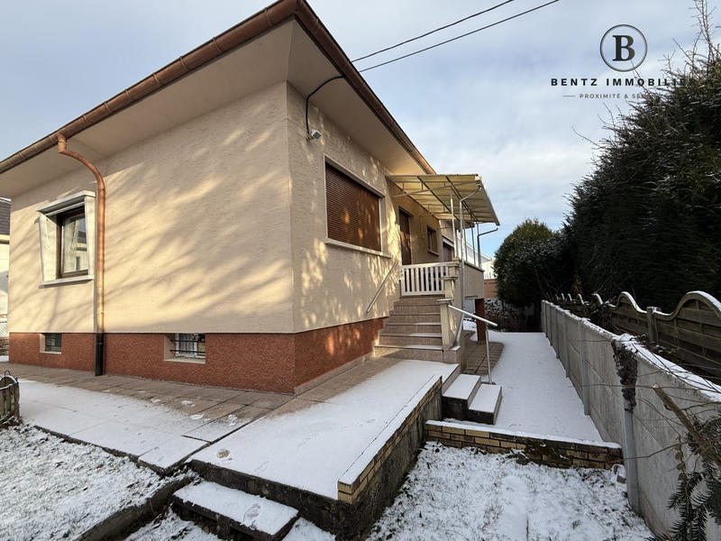 Maison - 98 m² - 6 pièces