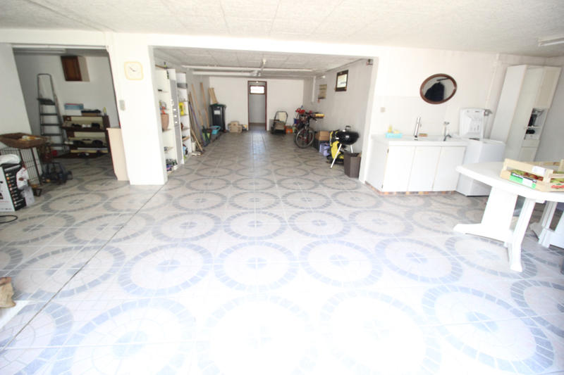 Maison - 141 m² - 6 pièces