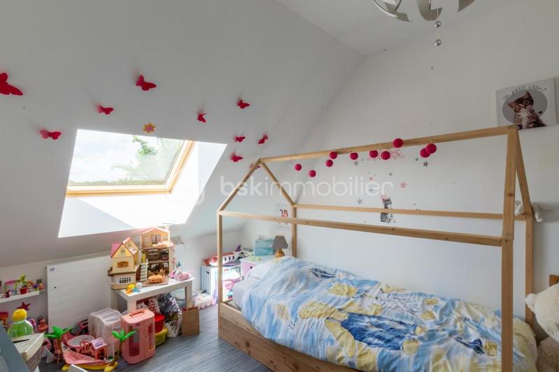 Maison - 168 m² - 8 pièces