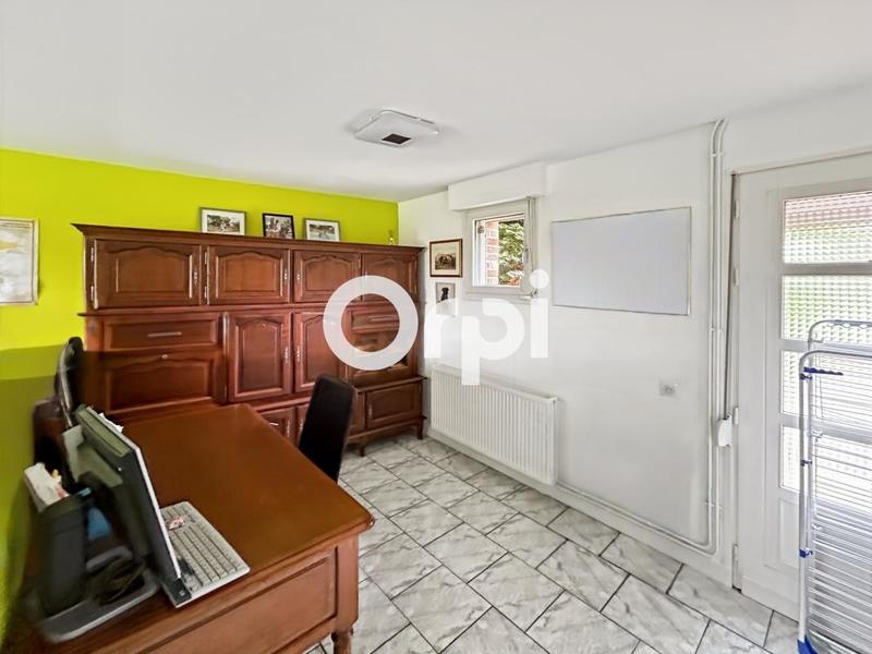 Demeure - 215 m² - 5 pièces