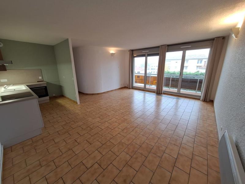 Appartement - 77 m² - 3 pièces