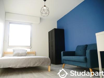 Chambre - 12 m² - 1 pièce