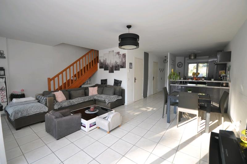 Maison - 81 m² - 5 pièces
