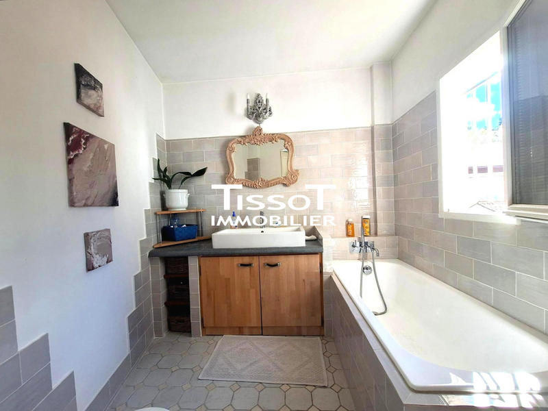 Maison - 128 m² - 5 pièces