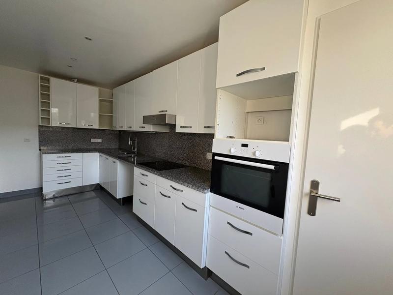 Appartement - 77 m² - 3 pièces