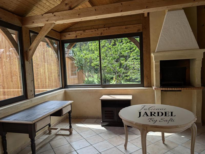 Maison - 200 m² - 8 pièces