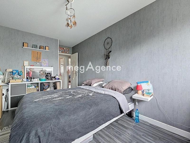 Appartement - 91 m² - 5 pièces