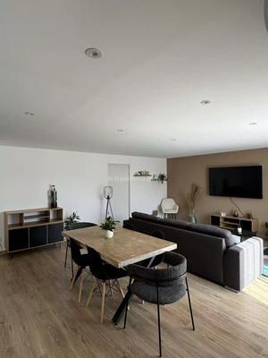 Appartement - 93 m² - 4 pièces