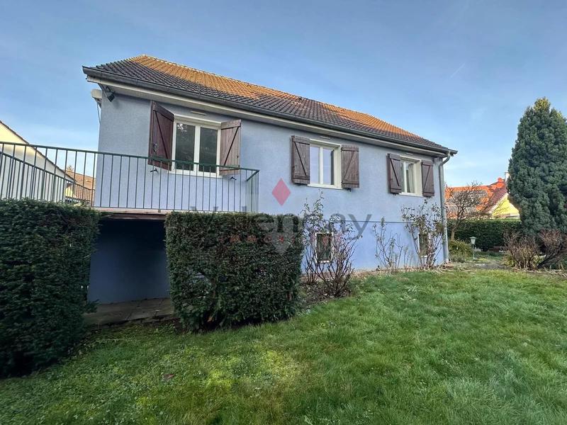 Maison - 82 m² - 5 pièces