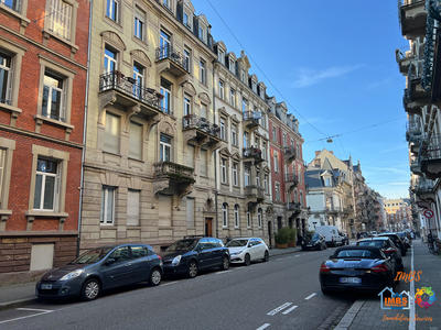 Appartement - 80 m² - 3 pièces