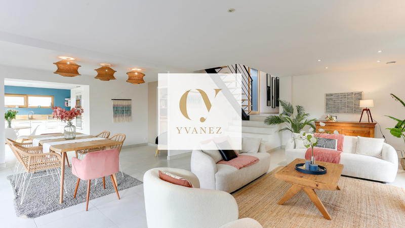 Maison - 166 m² - 7 pièces