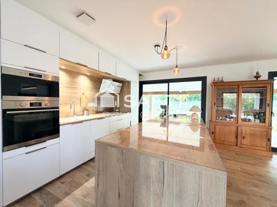 Maison - 112 m² - 4 pièces