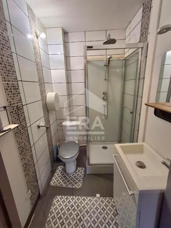 Immeuble - 6 pièces