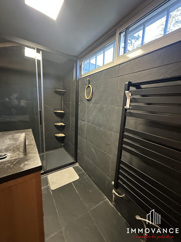 Villa - 167 m² - 5 pièces