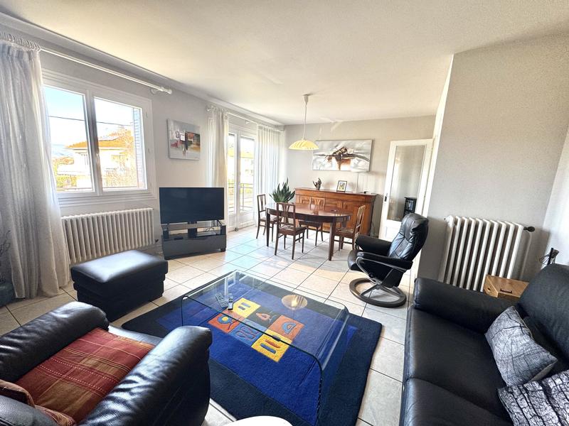 Maison - 143 m² - 6 pièces