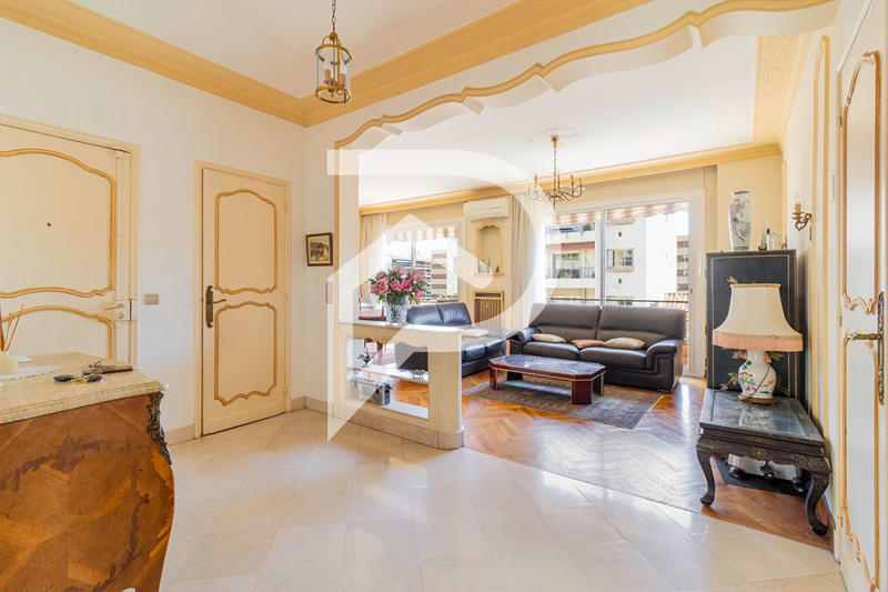 Appartement - 76 m² - 3 pièces