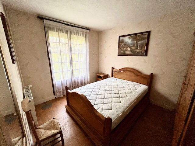 Maison - 96 m² - 5 pièces