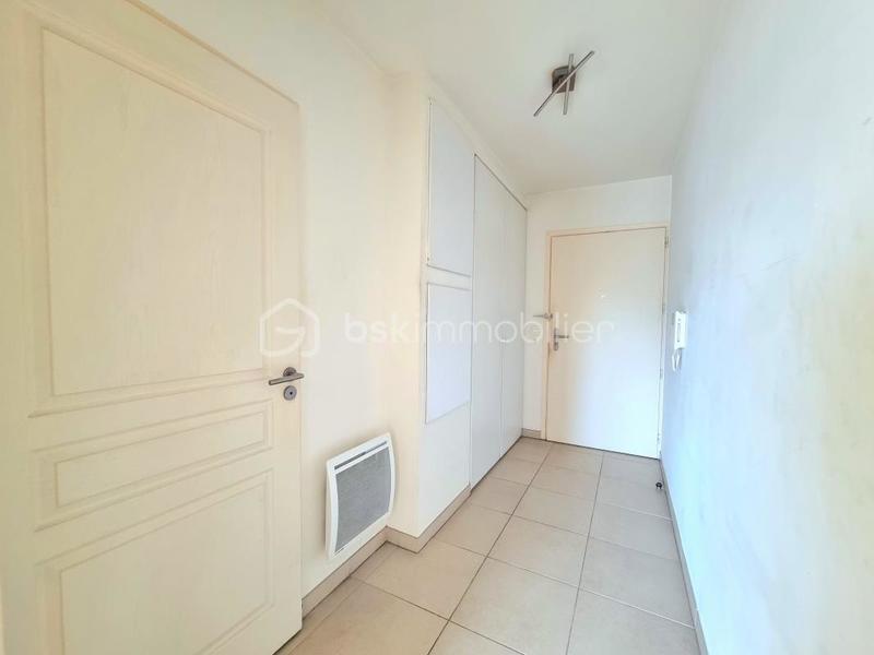 Studio - 28 m² - 1 pièce