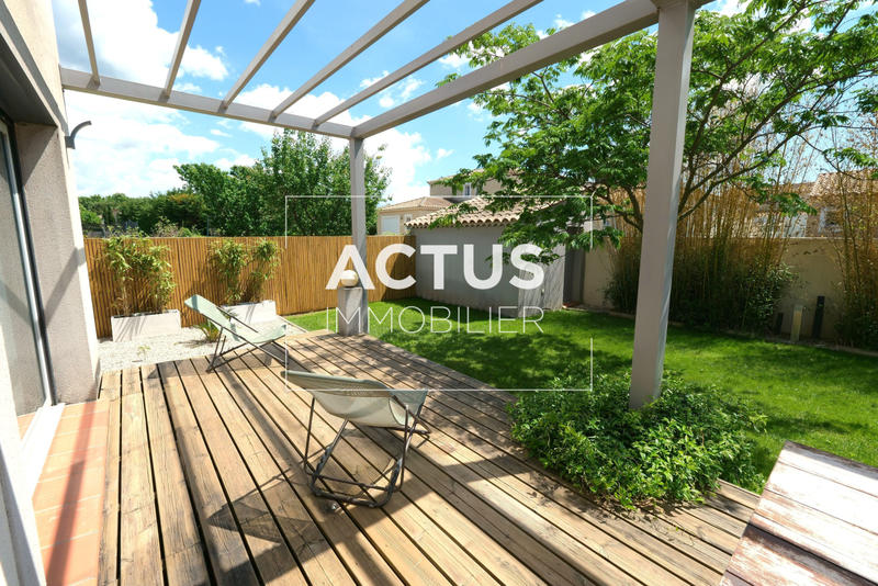 Maison - 101 m² - 5 pièces