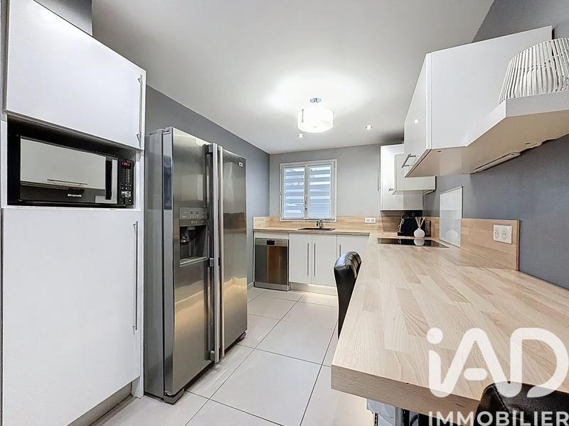 Maison - 102 m² - 5 pièces
