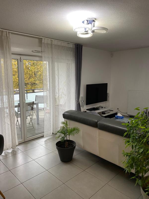 Appartement - 72 m² - 3 pièces