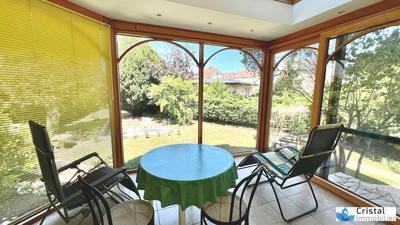 Maison - 177 m² - 8 pièces