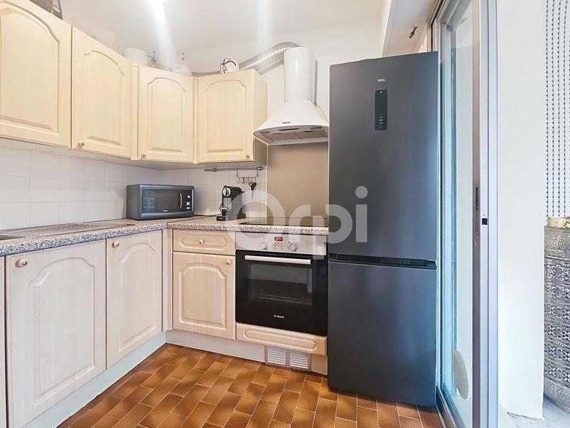 Studio - 33 m² - 1 pièce